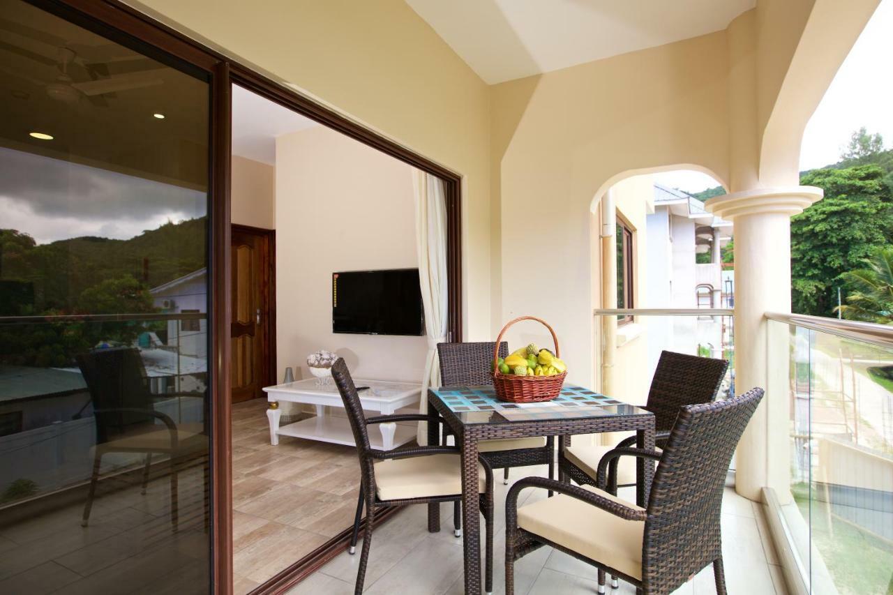 สโตน เซลฟ์แคเตอริง อพาร์ตเมนต์ Apartment Grand Anse  ภายนอก รูปภาพ
